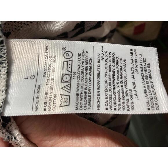 Old Navy Black and White Boho Geometric Pattern Dress Large - Picture 6 of 7